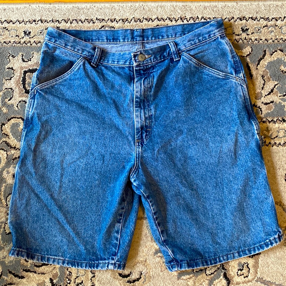 Vintage y2k wrangler jorts with nice natural fade